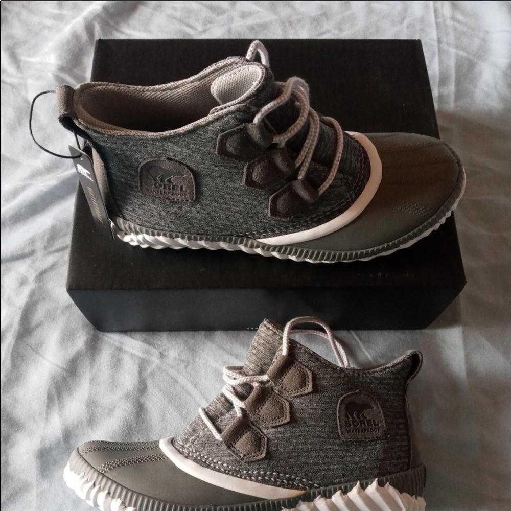"New" Sorel Out N About Plus Boots